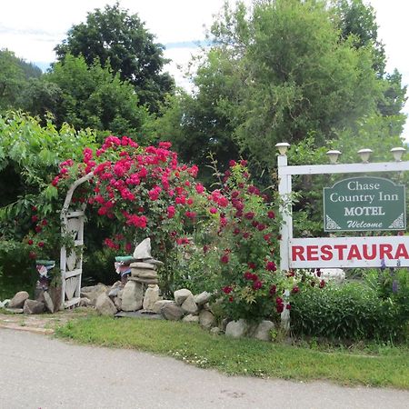 Chase Country Inn 외부 사진
